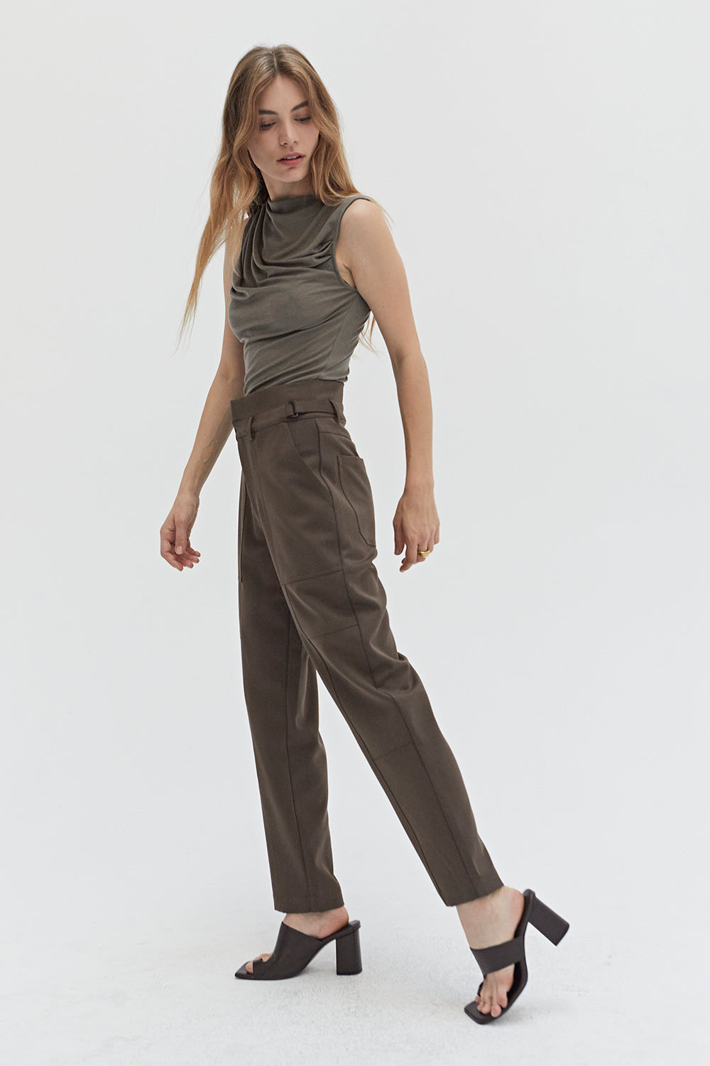 Seam Detailed Pants