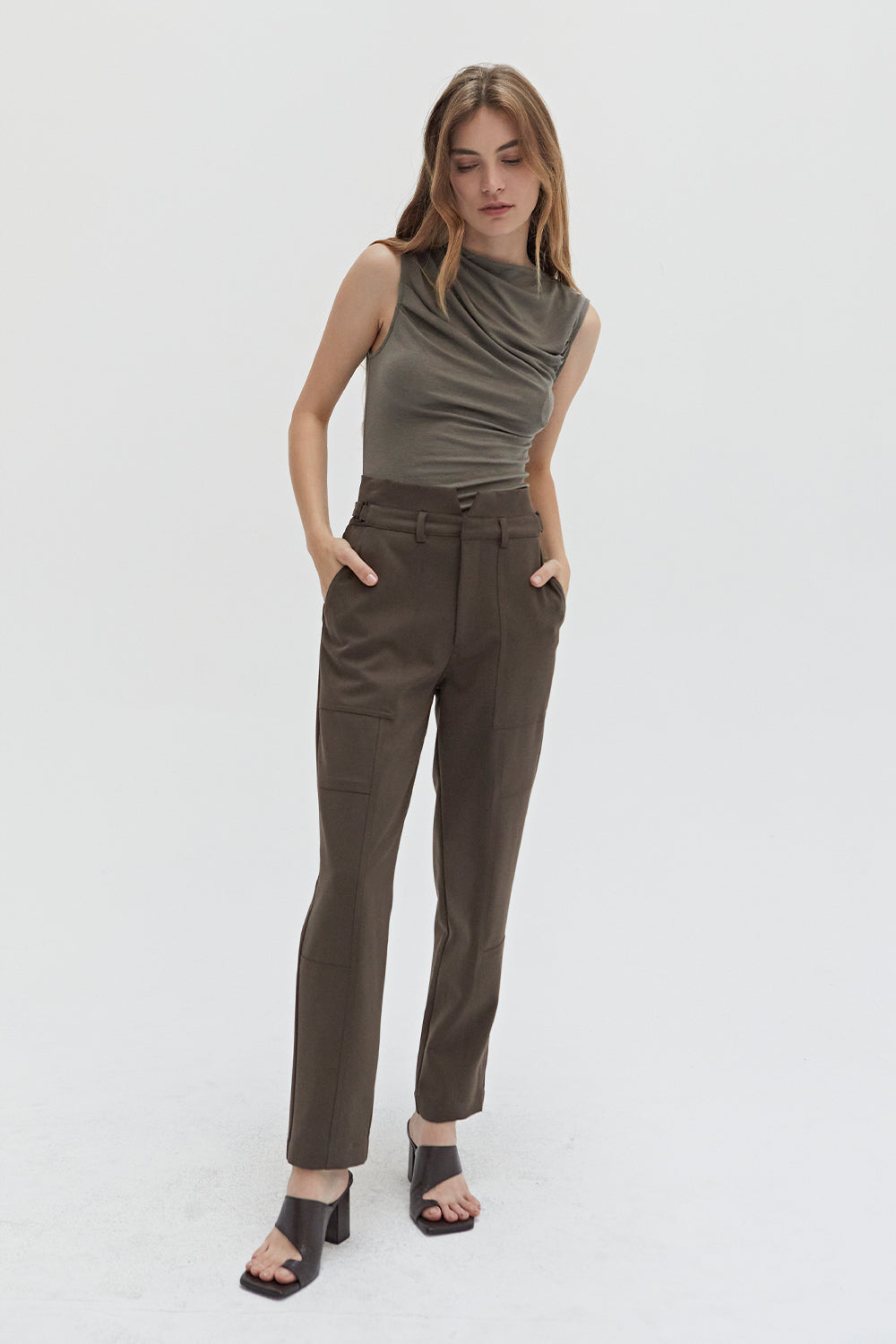 Seam Detailed Pants